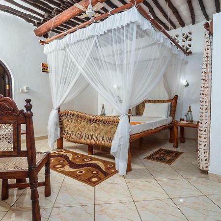 Diani Beach-Villa Kirsch Galu Zewnętrze zdjęcie